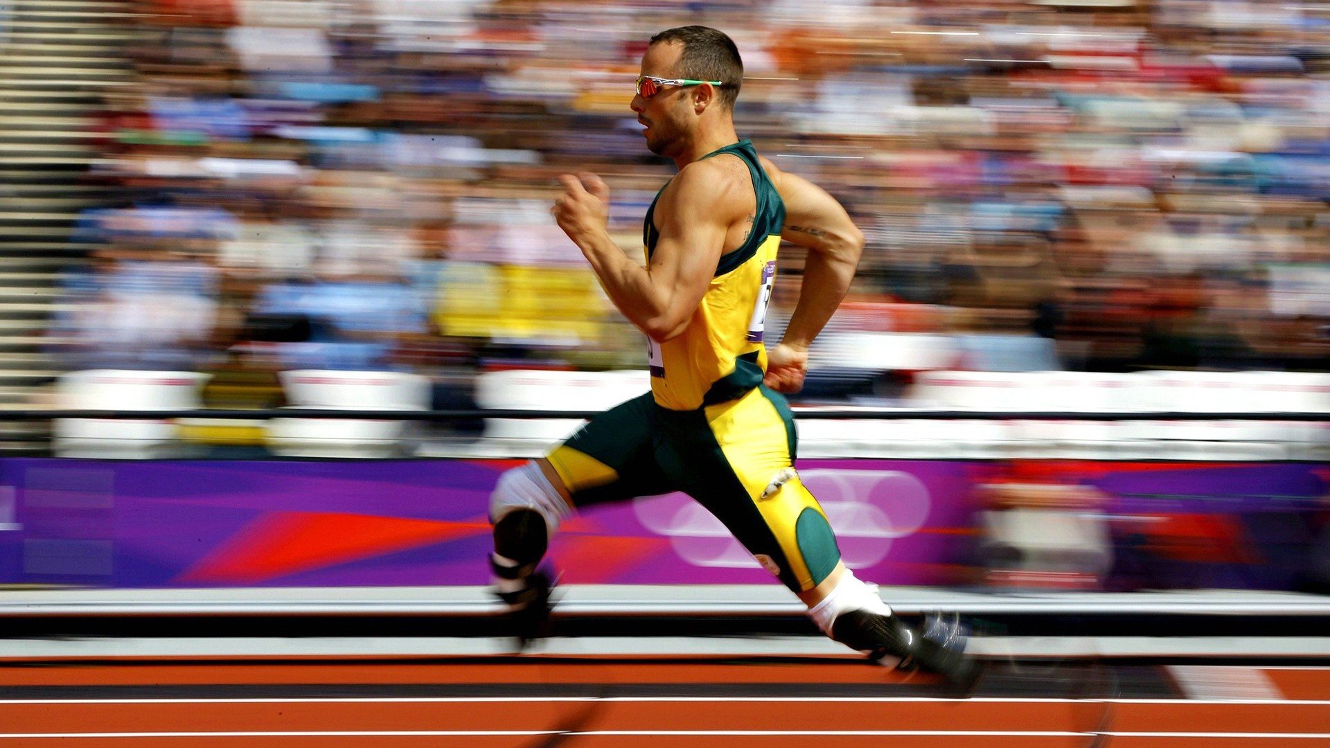 法国混合4×100米自由泳决赛表现亮眼,法国游泳